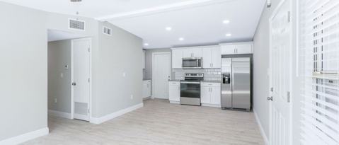 Photo - 1325 Windsor Way
