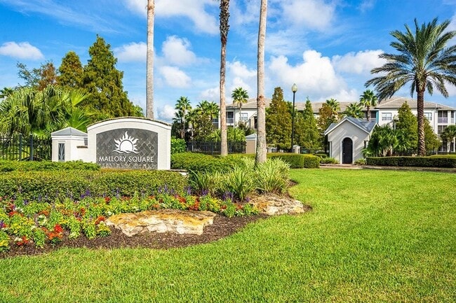 Photo - Mallory Square