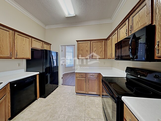 Photo - 10067 Woodland Grove Dr