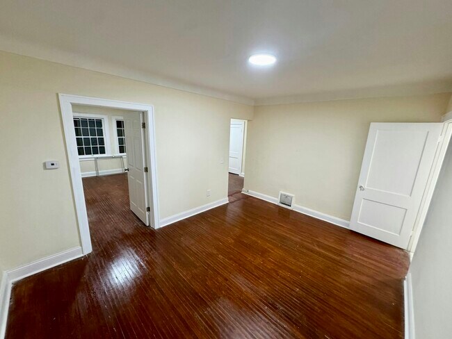 Photo - 1923 Freeman St Unidad Lower