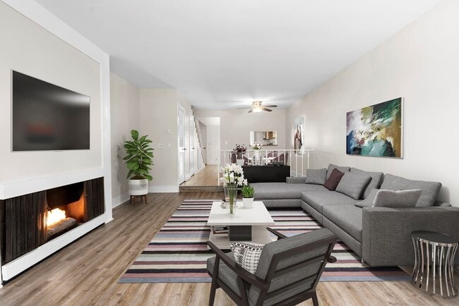 Parkway Plaza Apartments