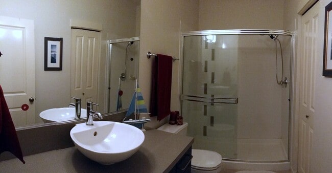 Photo - 1918 Northeast Kenyon Court