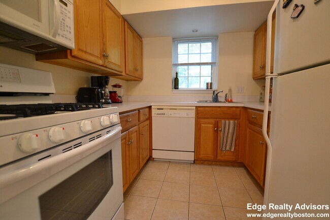 Photo - 73 Undine Rd Unit 3