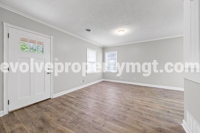 Photo - 7702 Marvin Rd