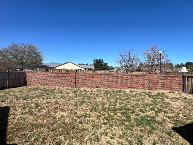 Photo - 724 Royal Bonnet Dr