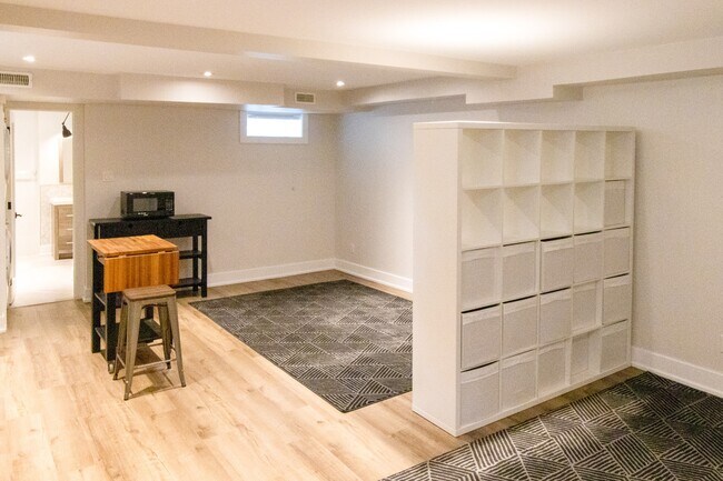 Photo - 48 Albani St