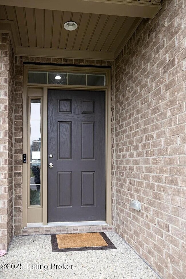 Photo - 110 Belden Trl