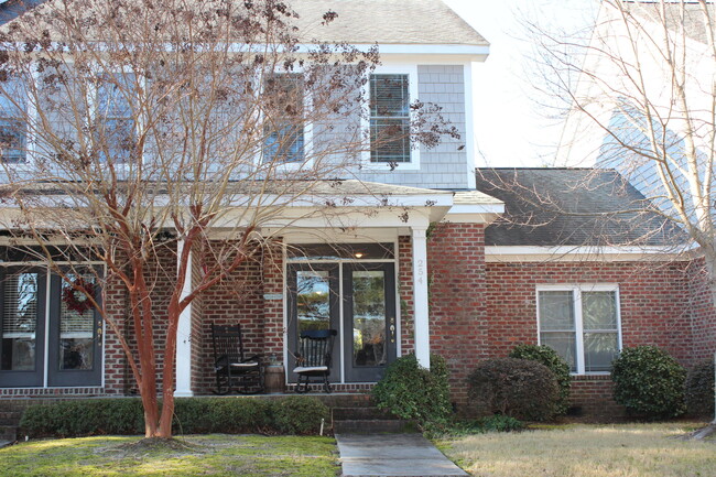 Photo - 254 E Delaware Ave Townhome