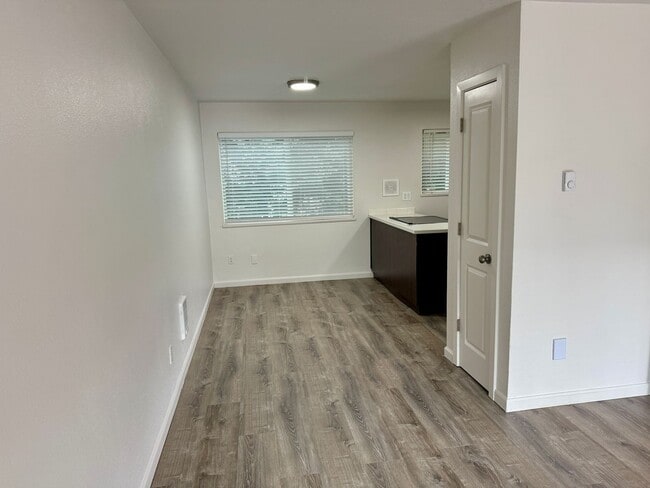 Photo - Better than Cool 2 bedroom in Creston-Kenilworth Unit #4115