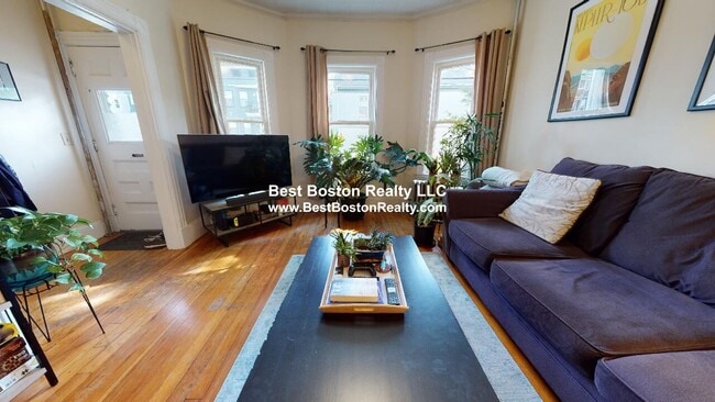 Photo - 289 Summer St Unit 1