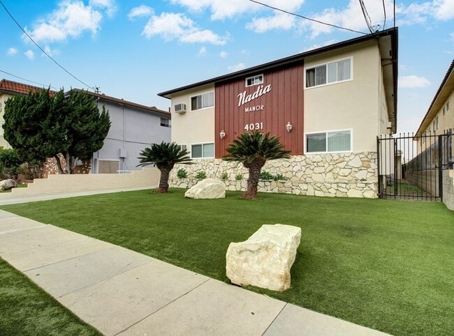 Photo - 4031 W 132nd St