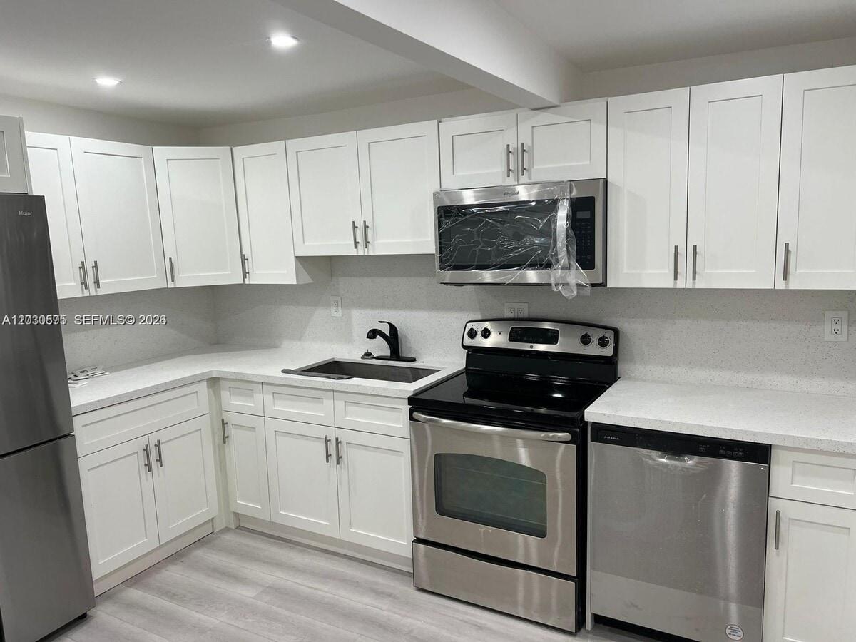 Photo - 428 NW 97th St
