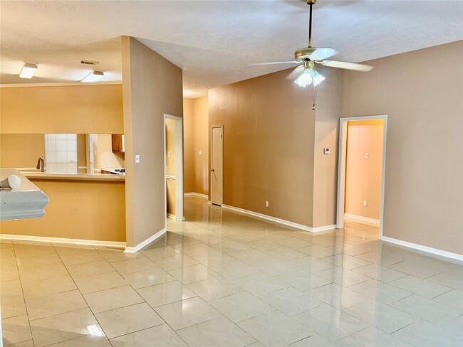 Photo - 11210 Fall Breeze Dr