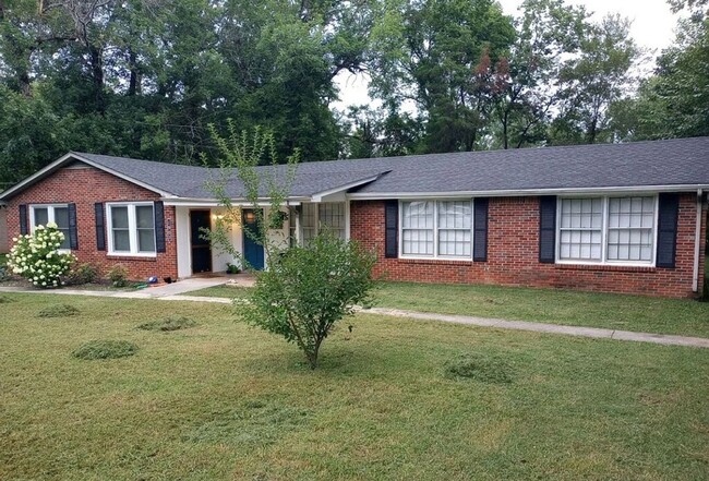 Building Photo - 1903 Fern Dr Unit 1903 Rental
