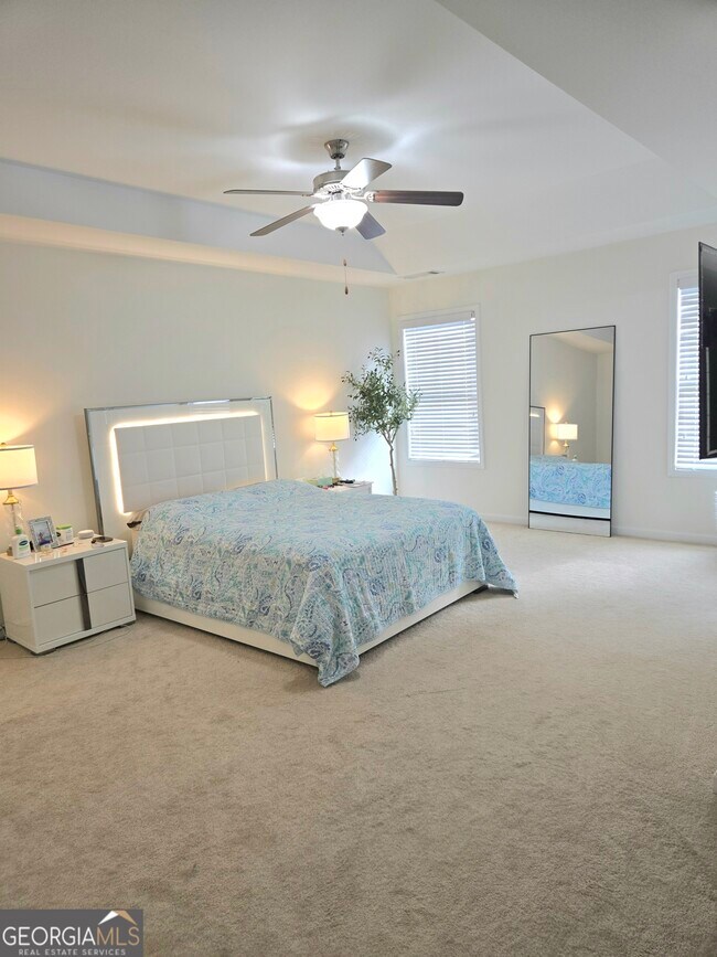 Photo - 211 Jackson Pl NW