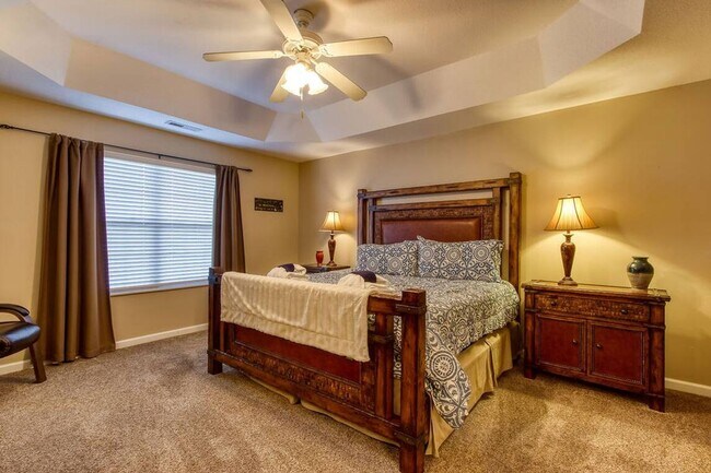 Photo - FULLY FURNISHED!!! GREAT FOR CORPORATE HOU...