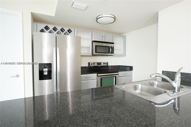 Photo - 1861 NW South River Dr Unit 2503