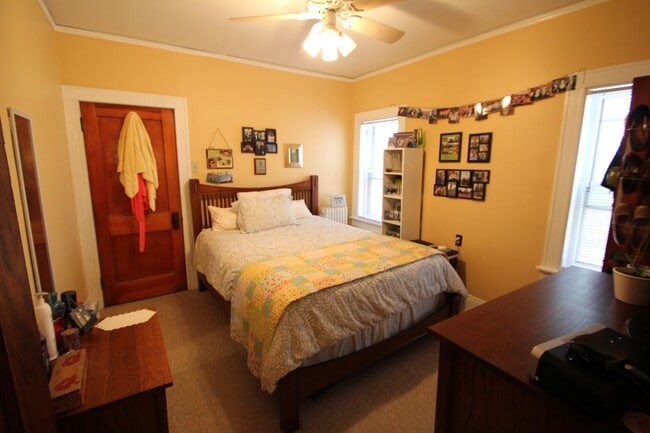 1945 N Cambridge Ave Unit 1943