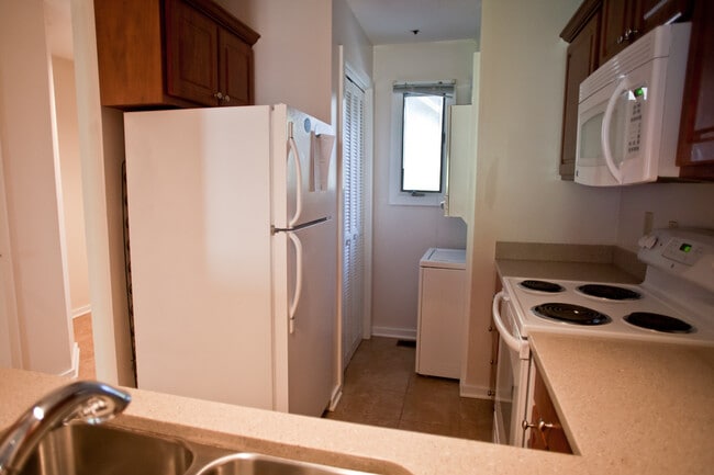 Photo - Renovated Mill Creek Townhome!