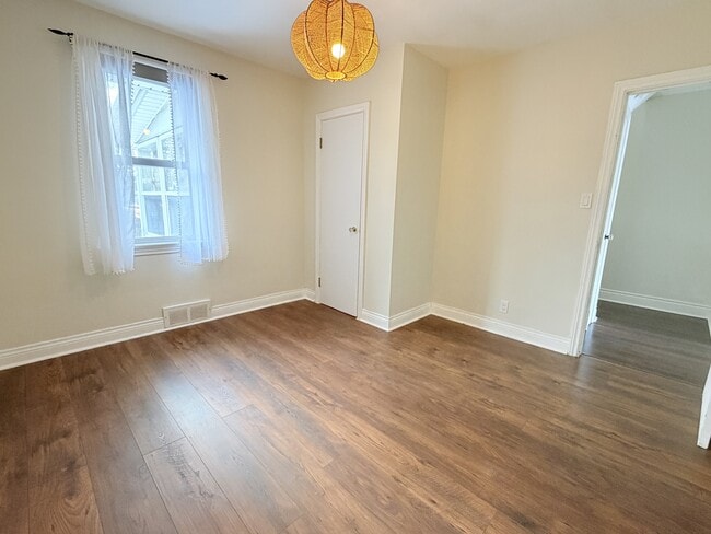 Photo - 731 Pineview Ave