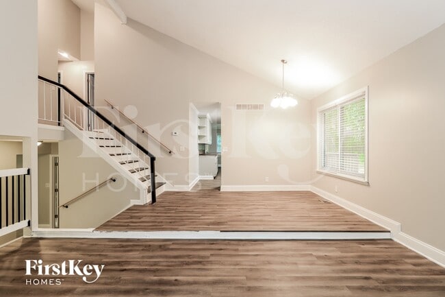 Photo - 2668 Royal Oak Ct