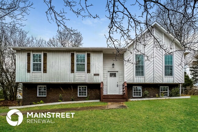 Building Photo - 6820 Briarwood Dr