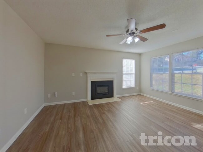 Photo - 8605 Appledale Dr