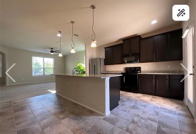 Photo - 1005 Holly Anne Ln