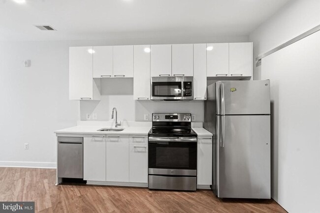 Photo - 989 S Buchanan St Unit 308