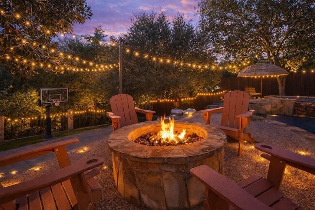 Photo - 1088 Pondview Dr