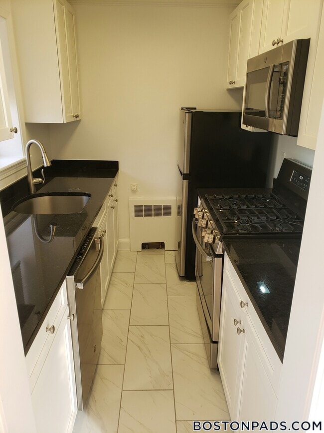 Photo - 80 St Paul St Unit 5