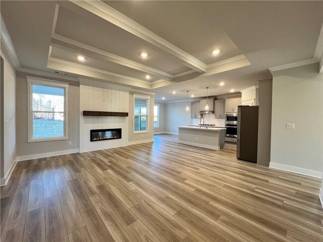 Photo - 62 Cruce Lake Ct