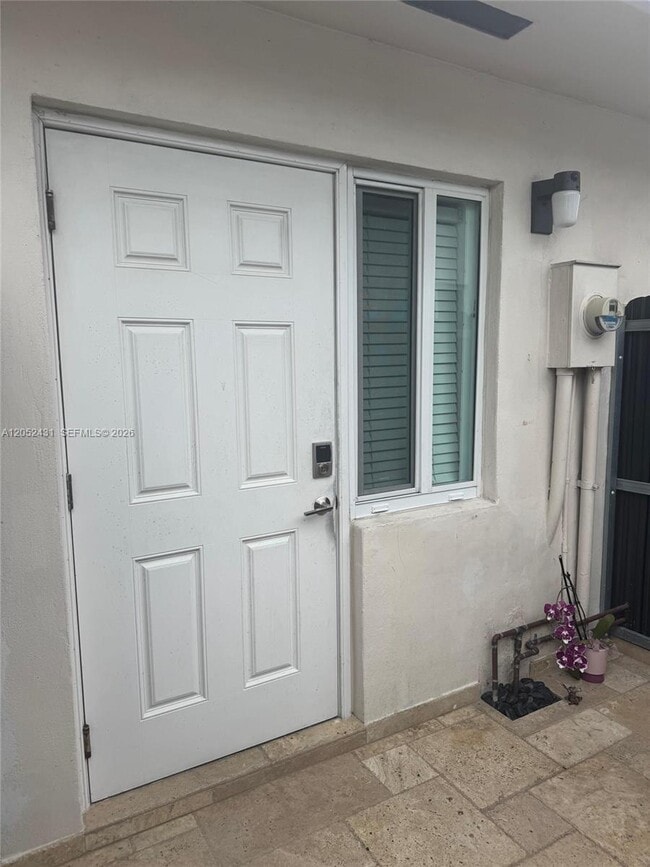 Building Photo - 3340 SW 139th Ave Unit 1