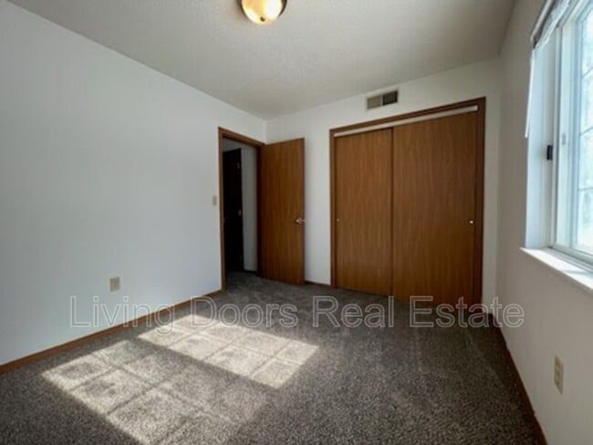 Photo - 605 S Washington St Unit #13