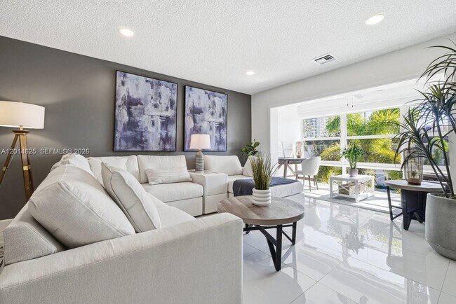 Building Photo - 1501 S Ocean Blvd Unit 307