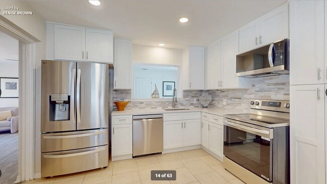 Photo - 2006 E Hanna Ave Unidad 2006 E Hanna Ave