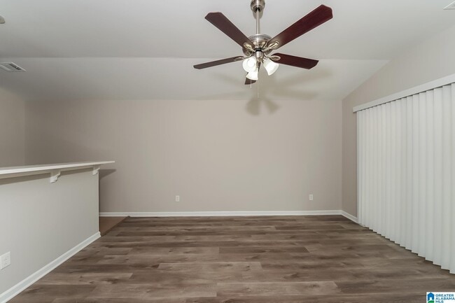 Photo - 215 Morning Mist Ln