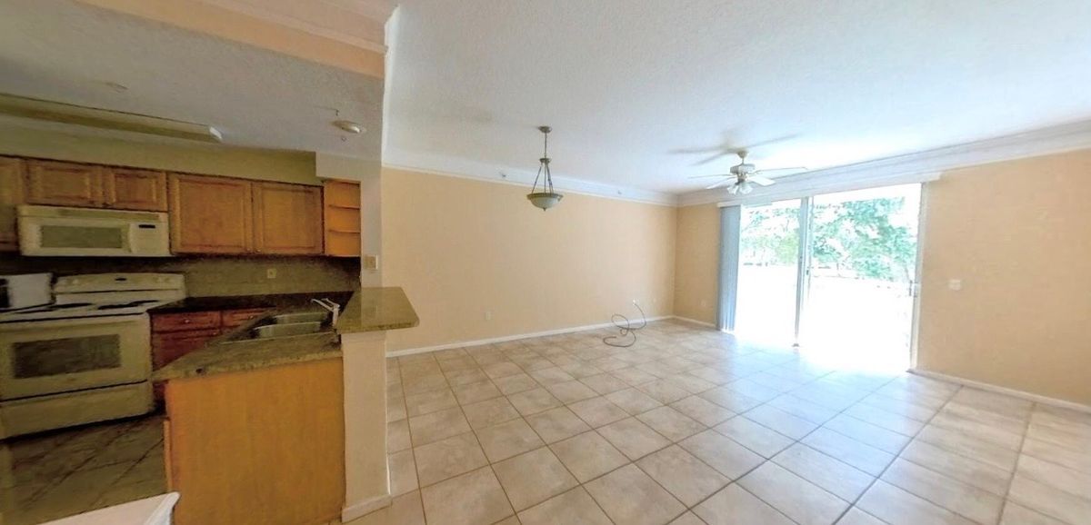 Photo - 2056 Alta Meadows Ln