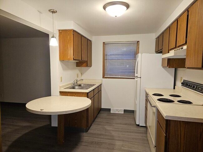 Photo - 427-429 Michigan Ave