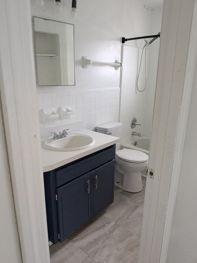 Photo - 1902 Park Manor Dr Unit 1902 Park Manor Dr