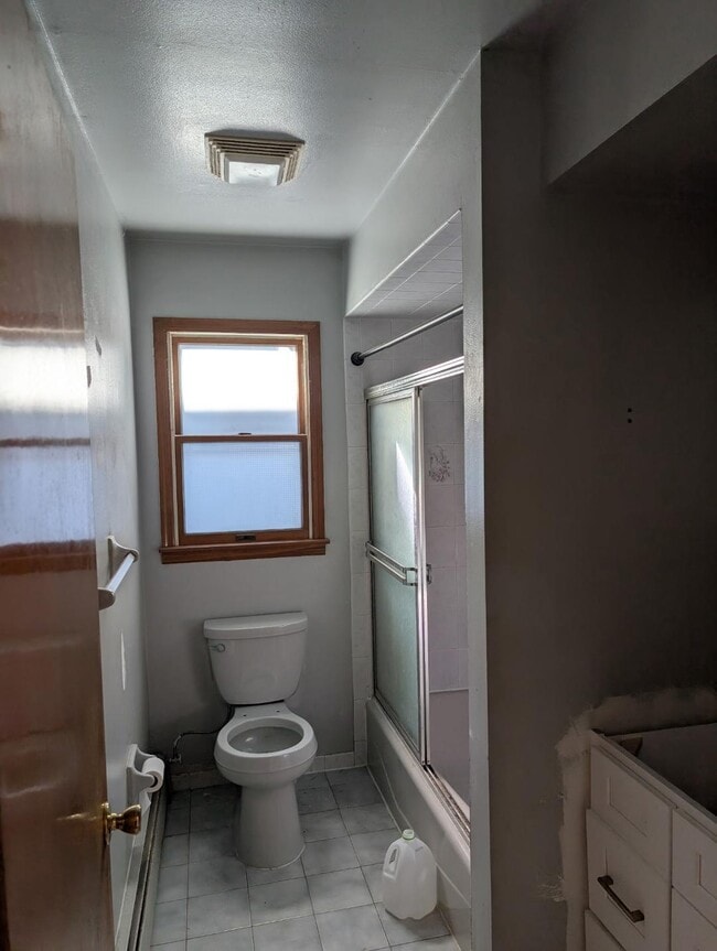 Photo - 32 Wood St