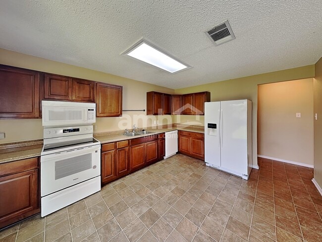 Photo - 2707 Vinson Ct