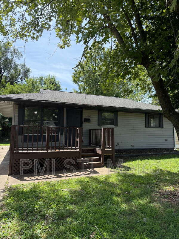 Building Photo - 10870 Spring Garden Dr Rental