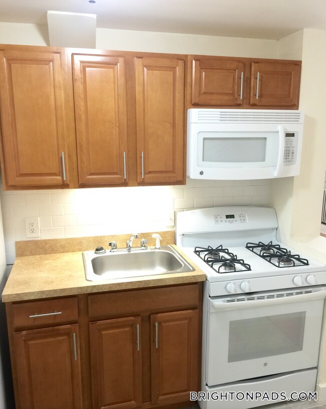 Photo - 135 Washington St Unidad 27