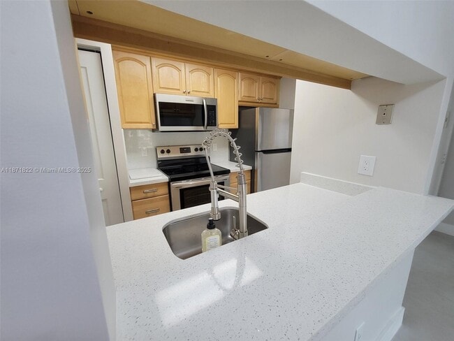 Photo - 9728 Hammocks Blvd Unidad 201-27