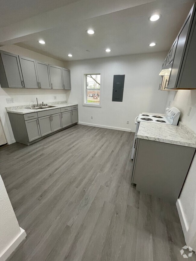 Building Photo - 477 N Adams Ave Unit 477 N Adams Ave  B Rental