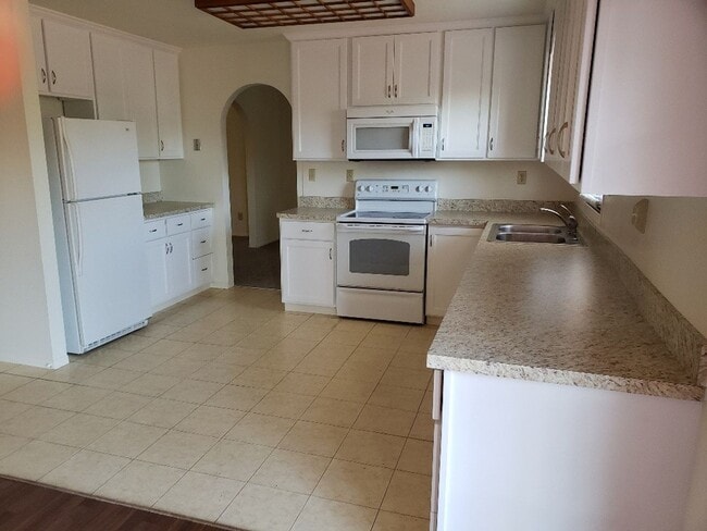 Photo - Very nice 4 bedroom, 3 bath home near Palmer Park