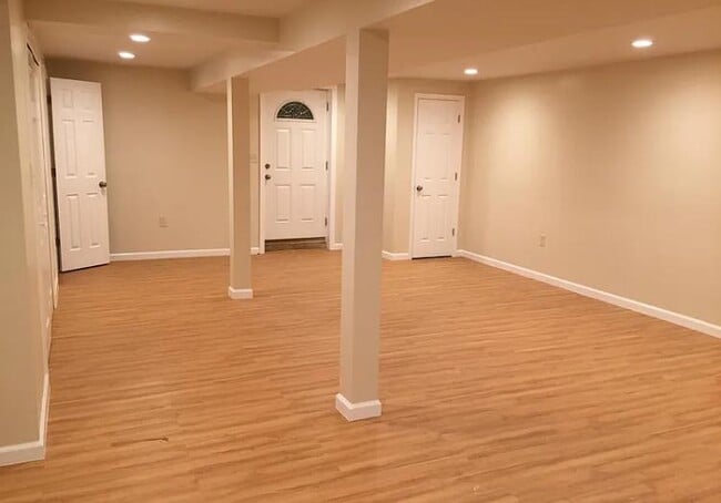 Photo - 2117 Parsonage Ln