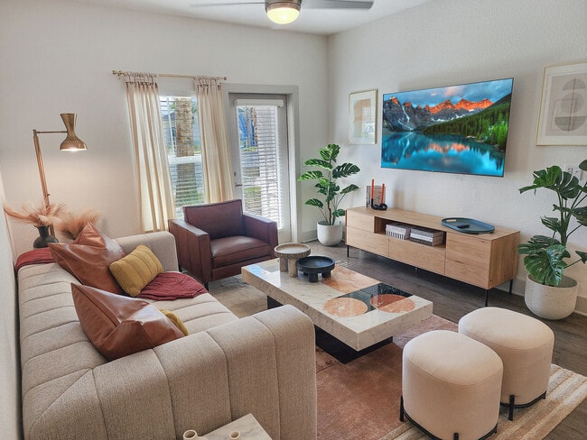 Photo - Flagler Crossing