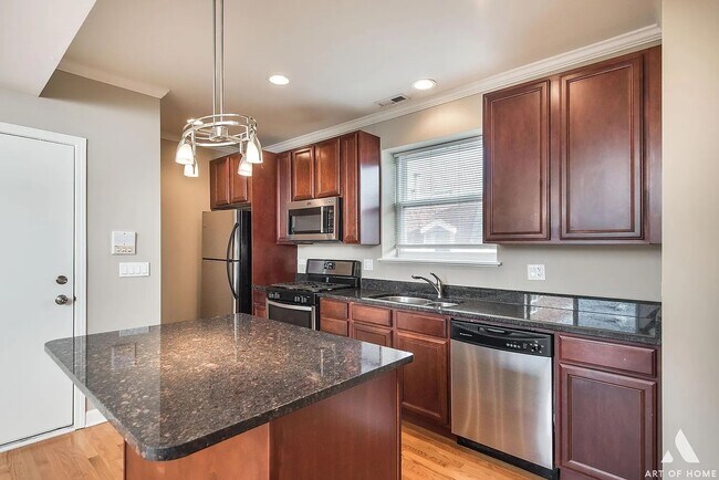 Photo - 3707 N Kenneth Ave Unit 215